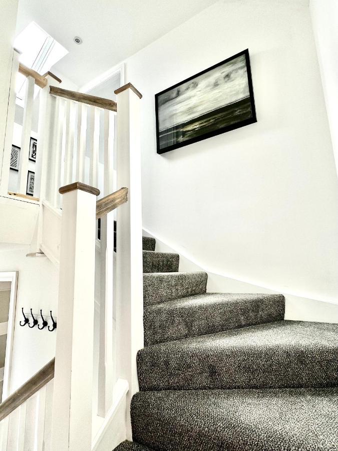 Central, Stylish - 2 Bed Property, The Stable @ Warrenfield, Free Wifi & Parking Orkney Eksteriør billede